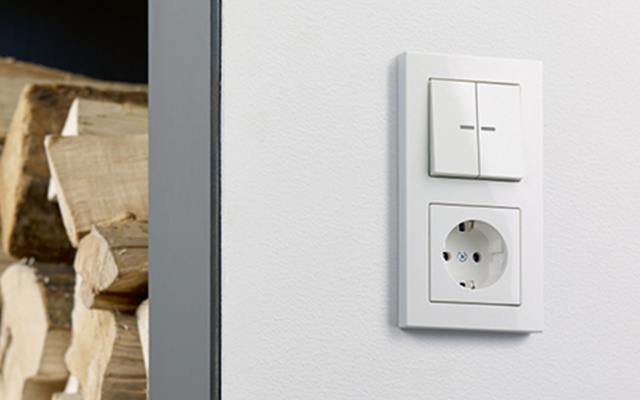 JUNG KNX Taster F 10 bei S.Scheid Elektroanlagentechnik GmbH in Nürnberg