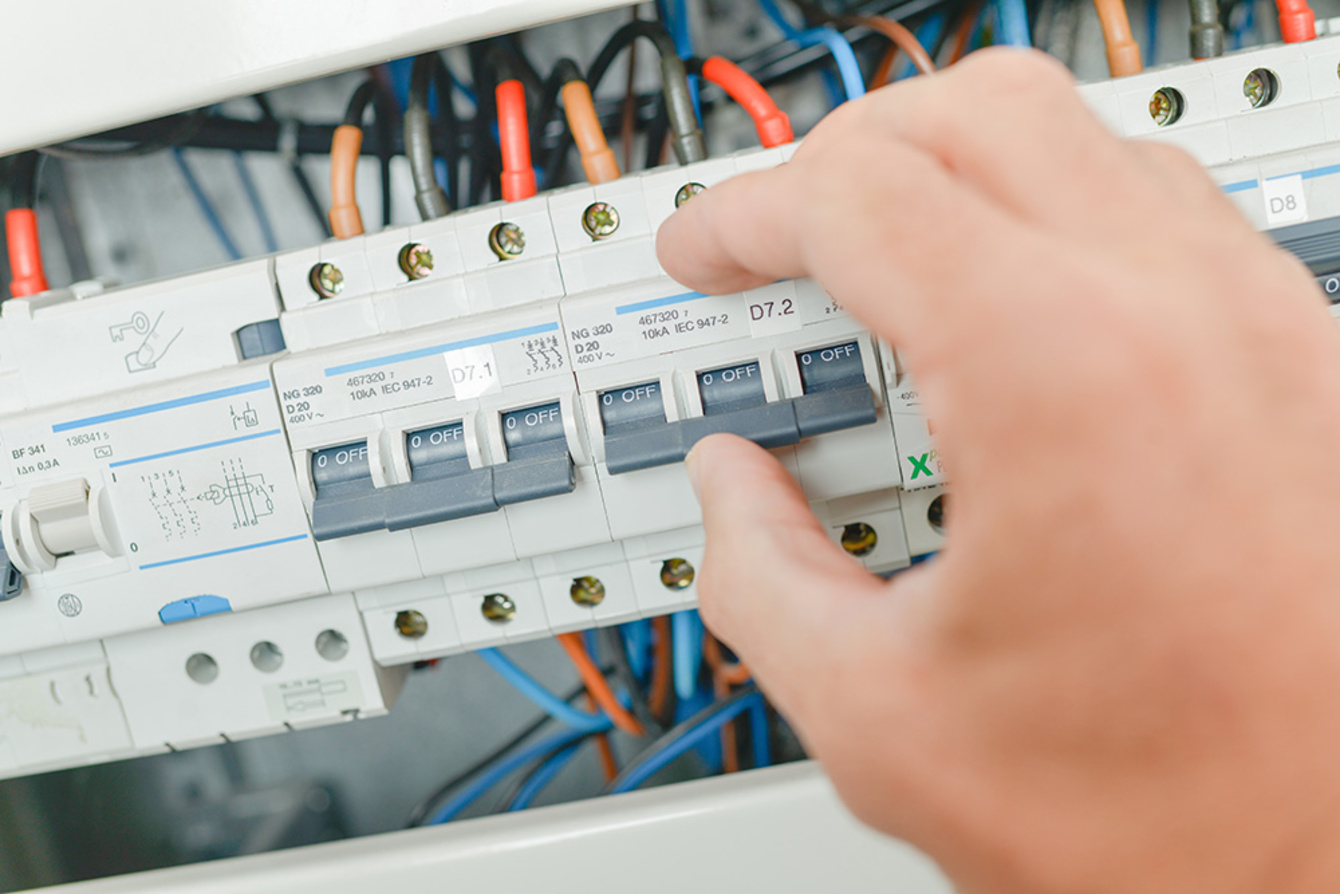 Elektro­installation bei S.Scheid Elektroanlagentechnik GmbH in Nürnberg